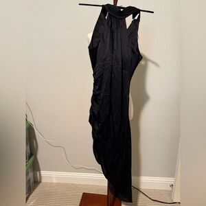 Elegant Black Evening Gown Cinq A Sept size 4 - like new